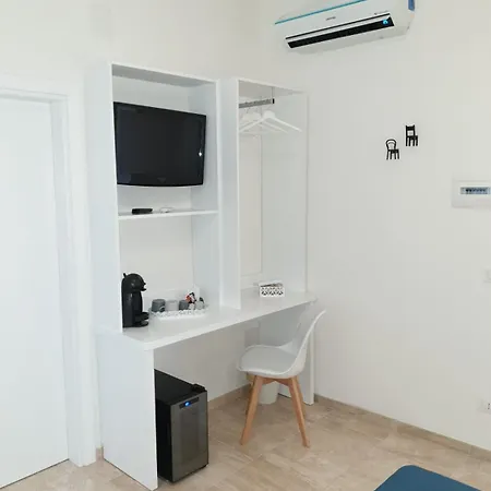 Porta Marina Guest