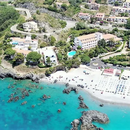 Porta Marina Guest Pensionat *